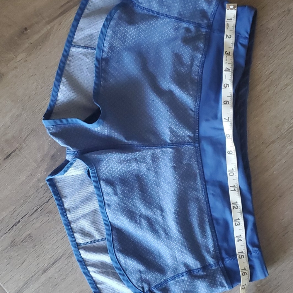 Lulumelon Rugged Blue Diamond Dot Shorts
